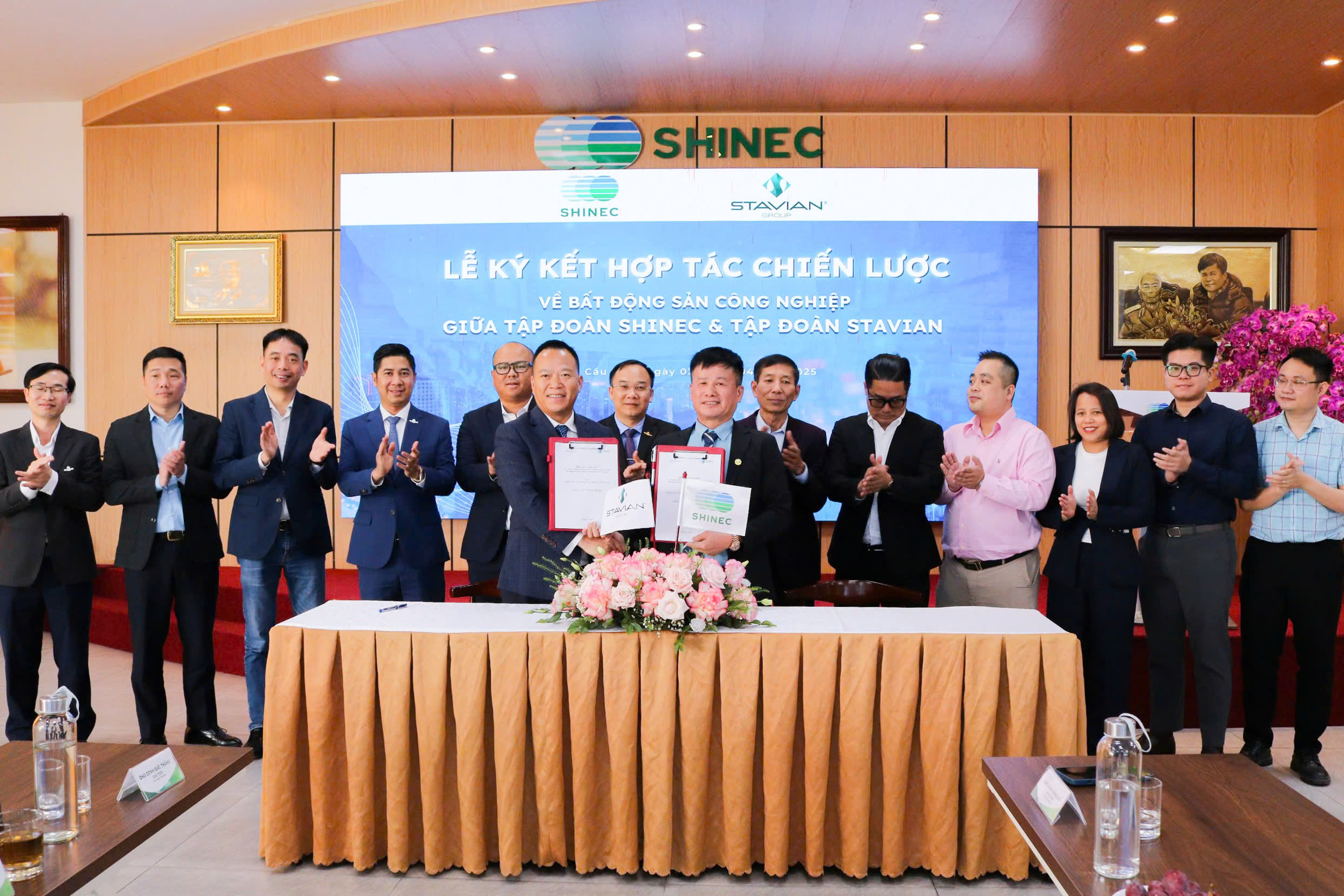 Tập đoàn Stavian & Tập đoàn Shinec ký kết Thoả thuận Hợp tác Chiến lược về Bất động sản Công nghiệp