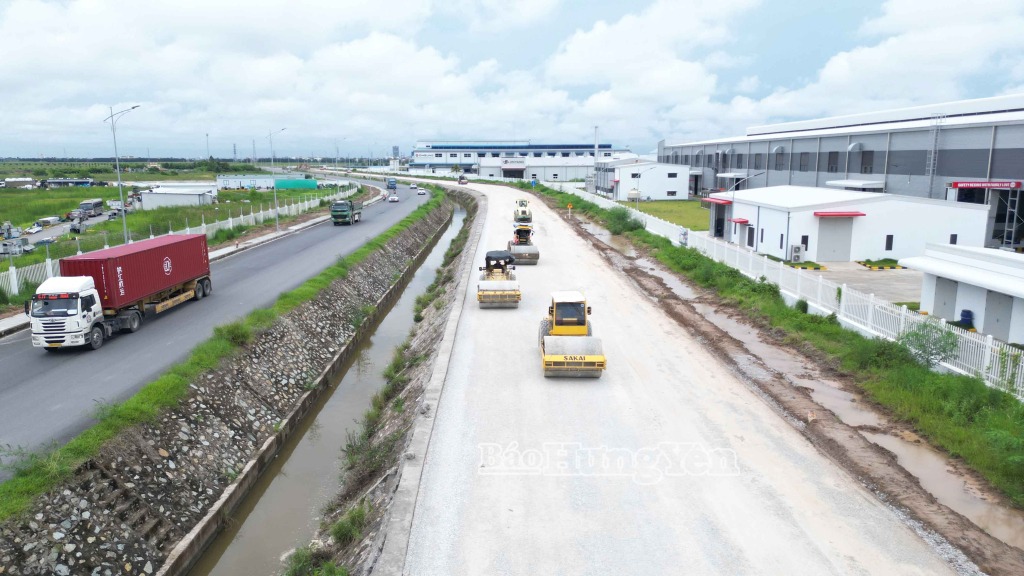 HƯNG YÊN: GIAO THÔNG KẾT NỐI TẠO ĐỘT PHÁ PHÁT TRIỂN